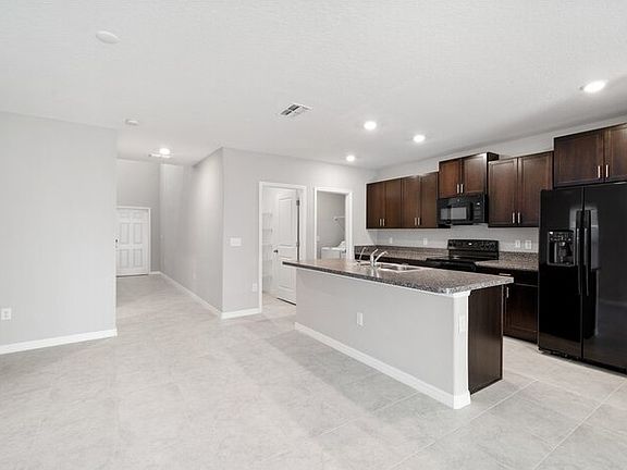 5th image of 7102 Samuel Ivy Dr