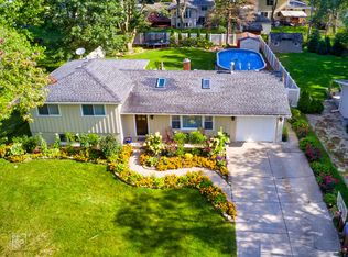 3S229 Cypress Dr, Glen Ellyn, IL