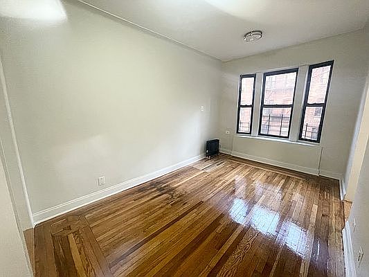 1st image of 718 W 178th St APT 34