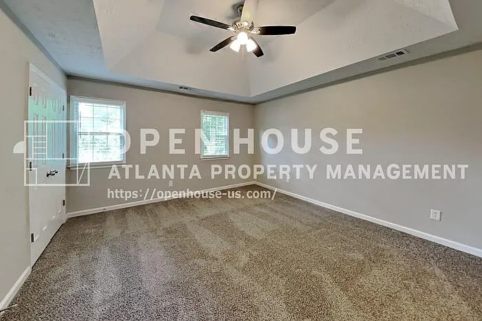 2100 Glenridge Ct — Photo 8