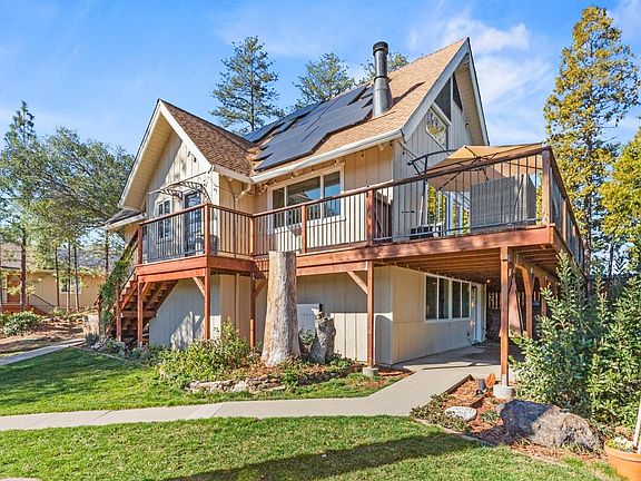 2nd image of 12079 Hillhurst Cir