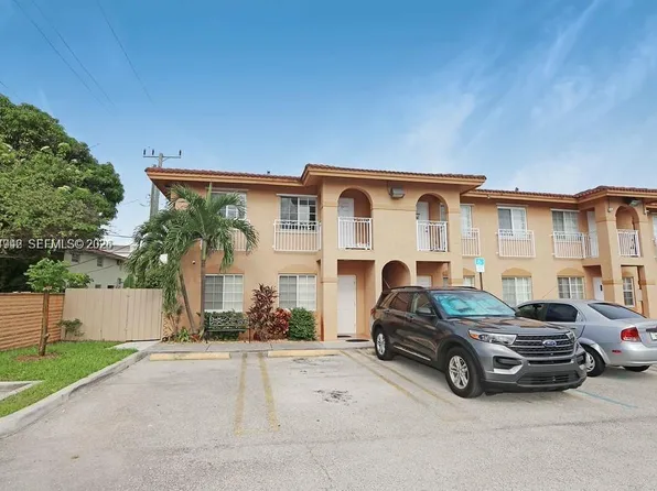 242 E 3rd St APT 205, Hialeah, FL 33010