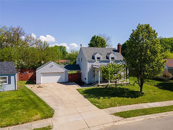 2nd image of 263 N American Blvd