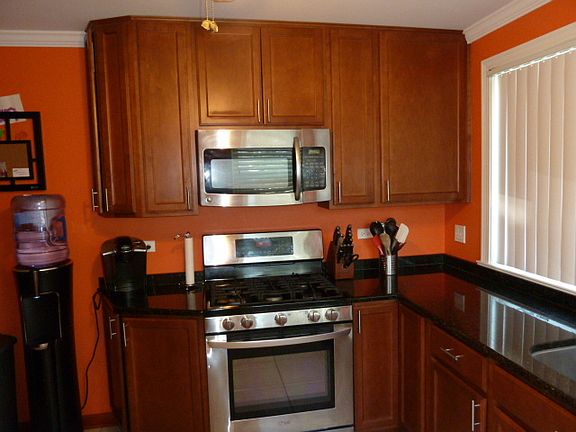5th image of 4452 Hirschberg Ave