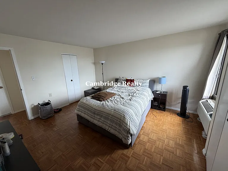 1105 Massachusetts Ave #7F — Photo 7