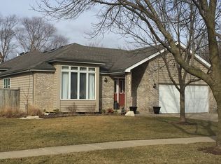 1131 Windsor Dr, Shorewood, IL
