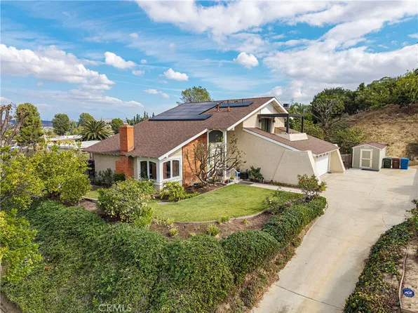 2308 Sarandi Grande Dr, Hacienda Heights, CA 91745