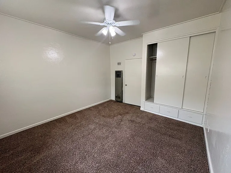 315 W Kaweah Ave — Photo 18