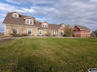 200 Morgan Ln, Lander, WY 82520