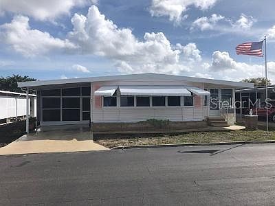 3rd image of 801 Grado Dr