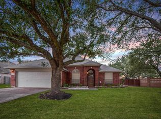 10255 N Laurel Branch Dr, Houston, TX 77064