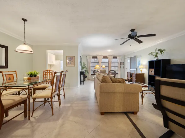 572 High Point Drive #B, Delray Beach, FL 33445
