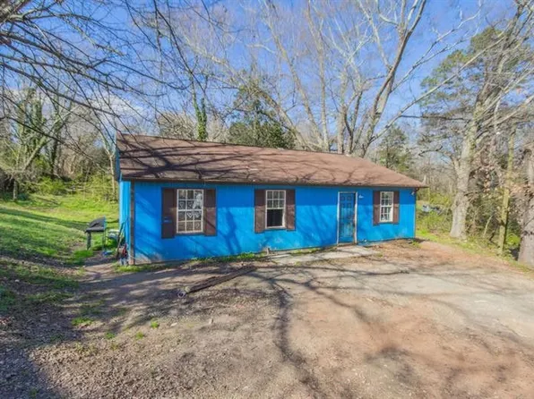 53 Archer St, Toccoa, GA 30577