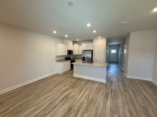 9052 Golden Eye Dr, Pensacola, FL 32506