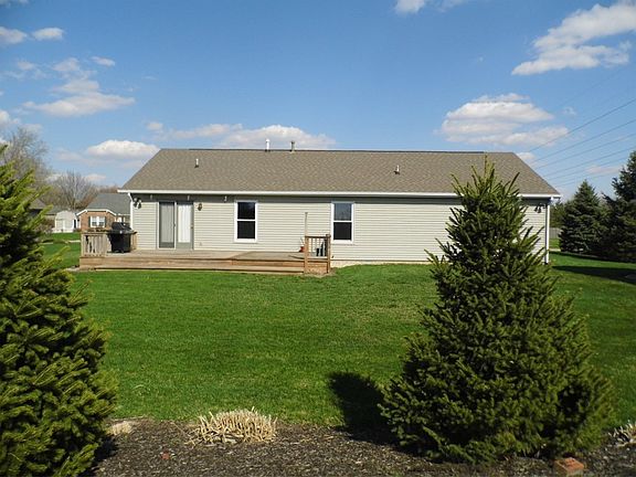 3rd image of 3574 E Brookside Dr