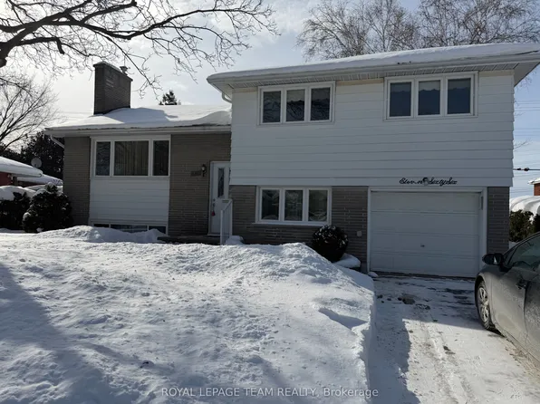 1166 Castle Hill Cres, Ottawa, ON K2C 2A8