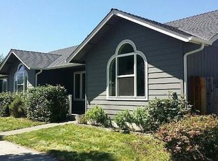 1000 SW Madeline Way, Grants Pass, OR 97527