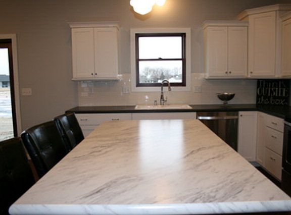 4th image of 4051 Anne Marie Ave