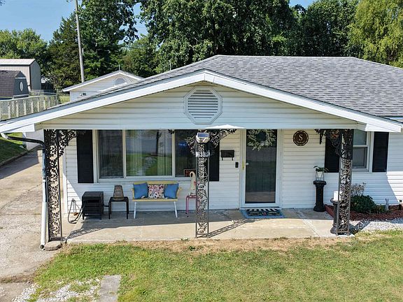 4th image of 2305 J St