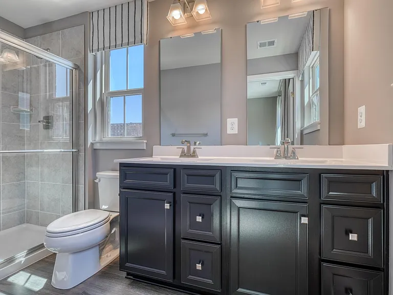 6100 Northwest Dr #1 — Photo 20