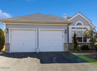 49 Provence Dr, Manchester, NJ 08759