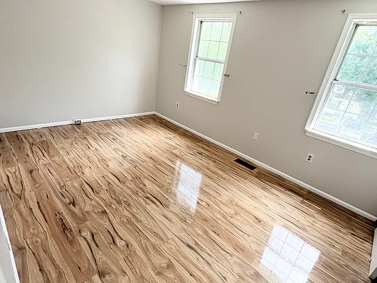 24 Alden Ct — Photo 5