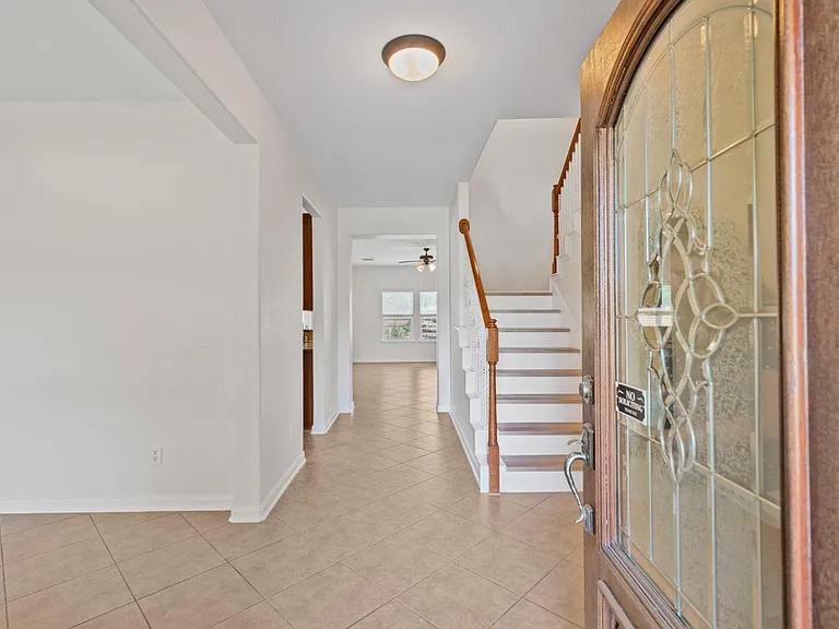 25210 Doves Gate Ct — Photo 6