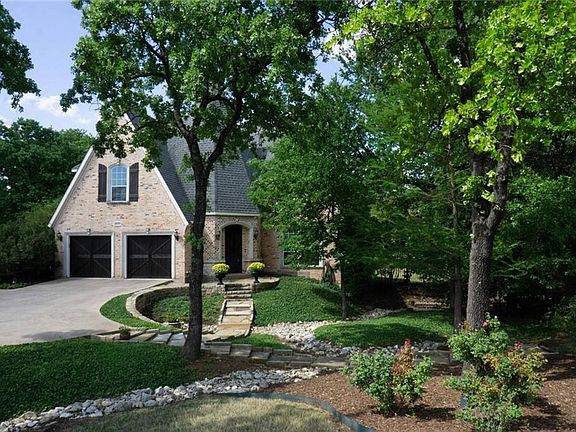 2nd image of 3427 Buckingham Ln