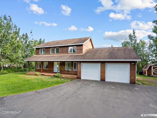 1260 E Woodcrest Dr, Wasilla, AK 99654