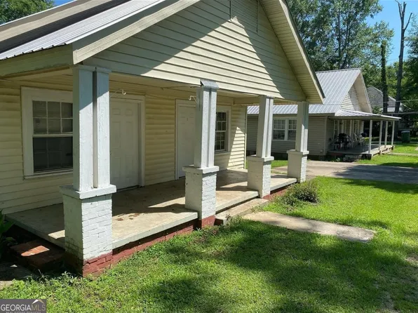 15 & 17 E 20th St, Lanett, AL 36863