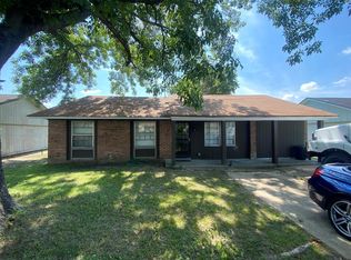 926 Mimosa Dr, West Memphis, AR 72301