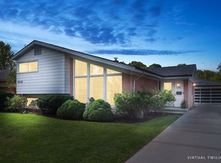 9228 N Mason Ave, Morton Grove, IL 60053