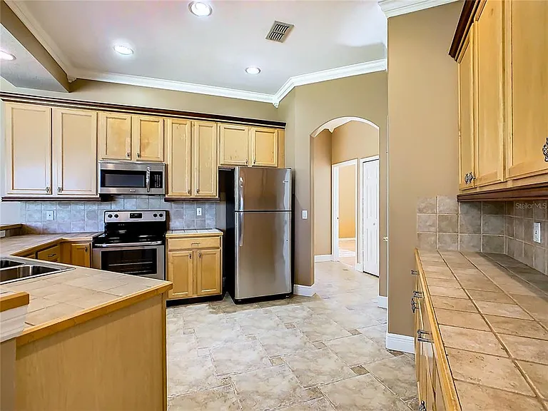 4925 Brightmour Cir — Photo 17