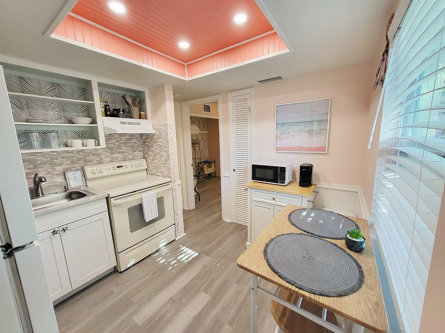 1 bed, 600 sqft, $4,000 — Photo 2