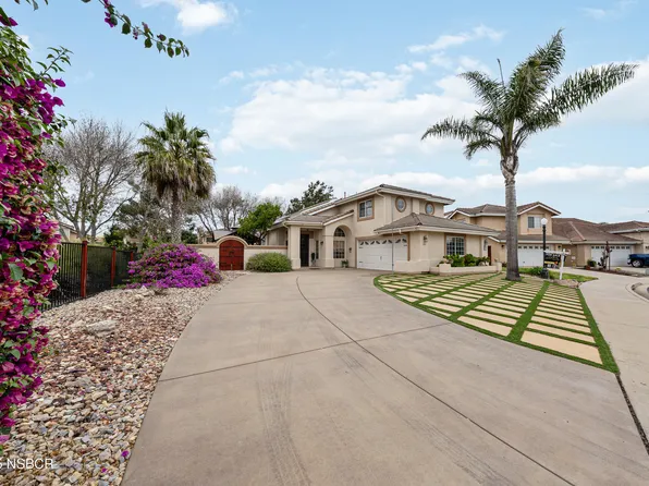 1320 Stonebrook Dr, Lompoc, CA 93436