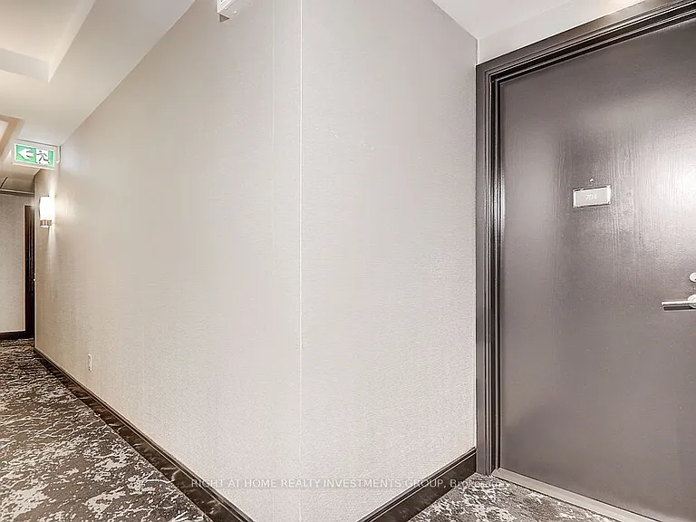 18 Yorkville Ave #704 — Photo 25