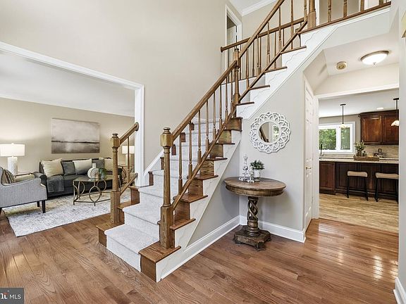 5th image of 6175 River Forest Dr