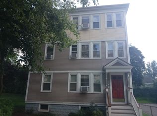 39-43 Rockvale Cir, Jamaica Plain, MA 02130