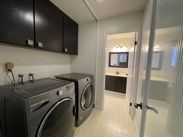 10434 Alicia Ct — Photo 12