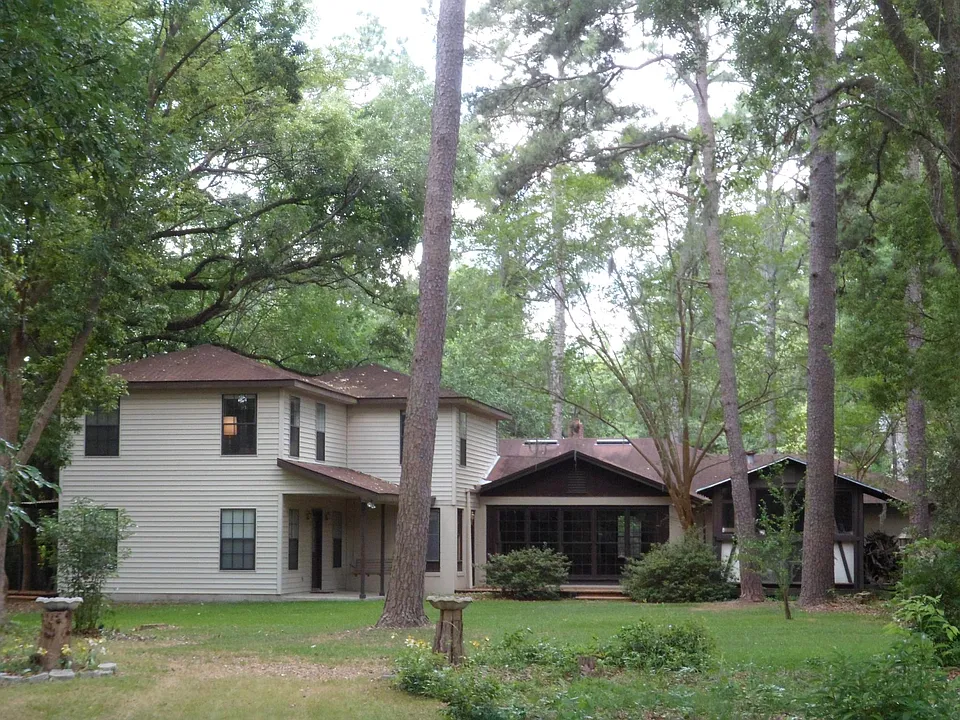 1123 Browning Dr