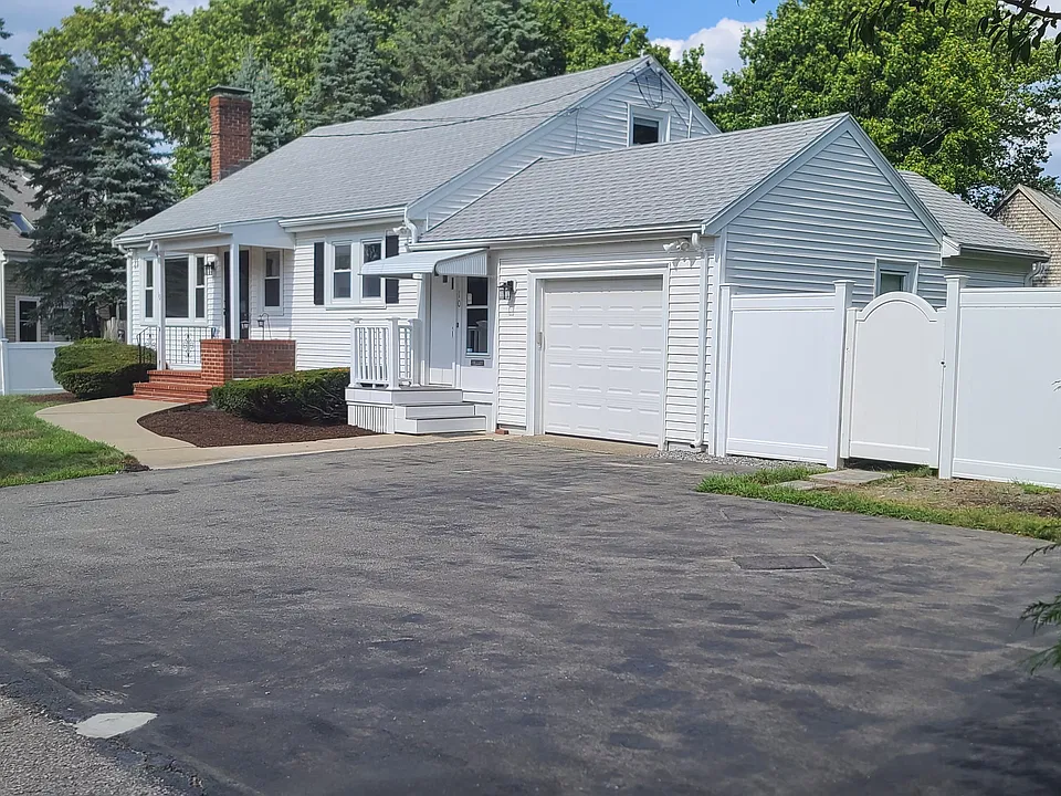 Quarry Ln