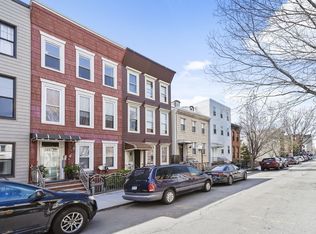 120 Oak St, Brooklyn, NY 11222