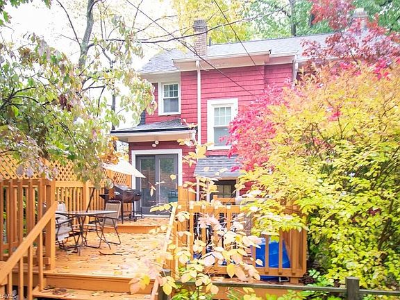3rd image of 1358 Lynn Park Dr