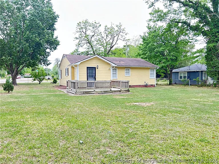 5200 Cypress Rd — Photo 2