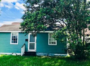 1101 Leesville St, North Charleston, SC 29405