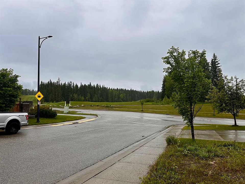 2nd image of 103 Lupin Way