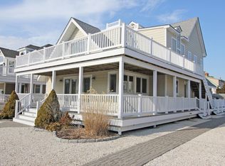 163 39th St, Avalon, NJ 08202