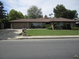 701 Vista Verde Way, Bakersfield, CA 93309