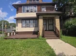 2676 N 45th St #1, Milwaukee, WI 53210