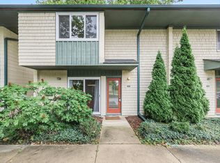 1791 Hideaway Lane Dr, Ann Arbor, MI 48105